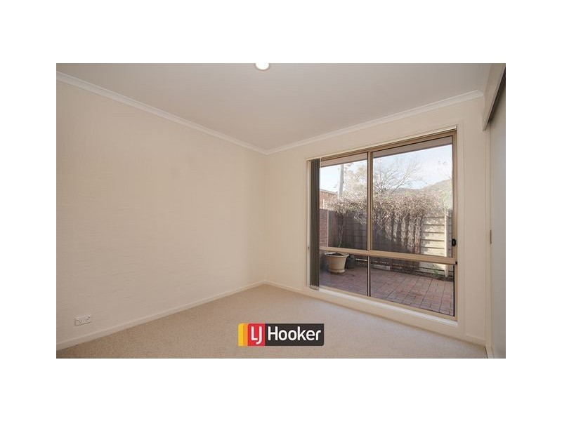 10/70-76 Madigan Street, Hackett ACT 2602