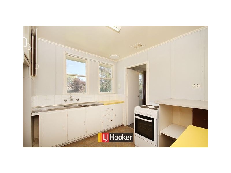 11 Hannan Crescent, Ainslie ACT 2602