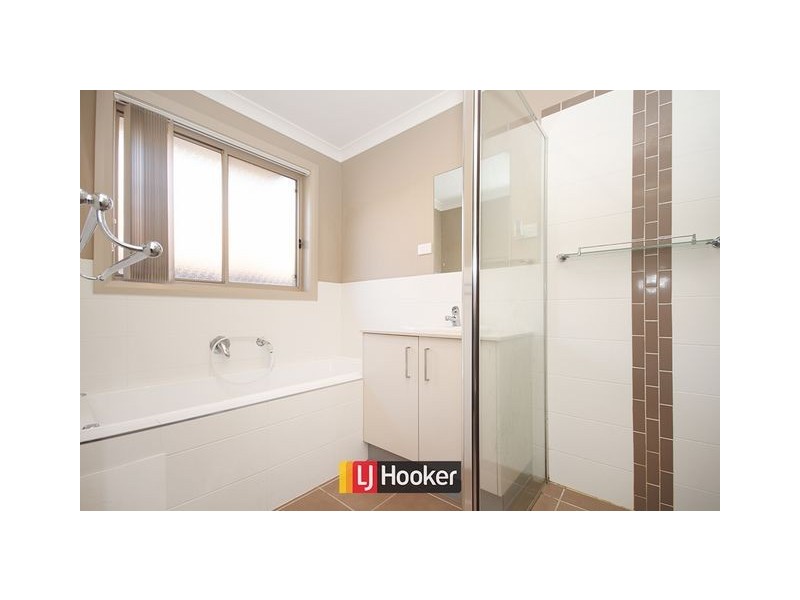 9 Dinah Street, Bonner ACT 2914