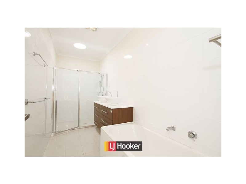 39 Kings Canyon Street, Harrison ACT 2914
