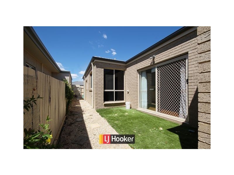 39 Kings Canyon Street, Harrison ACT 2914
