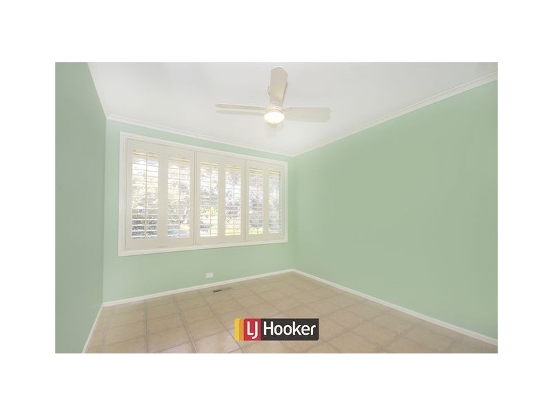 8 Messenger Street, Holt ACT 2615