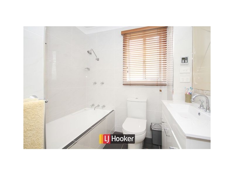 122 Cowper Street, Dickson ACT 2602
