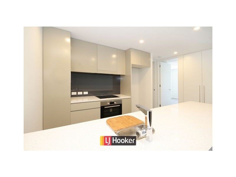 104/50 Eastlake Parade, Kingston ACT 2604