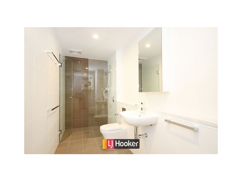 104/50 Eastlake Parade, Kingston ACT 2604