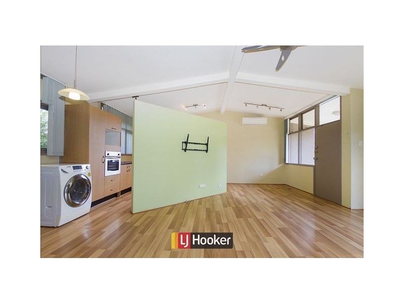 18 Lowanna Street, Braddon ACT 2612