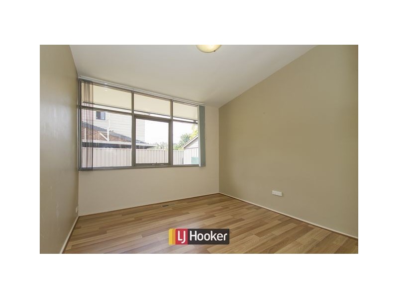 18 Lowanna Street, Braddon ACT 2612