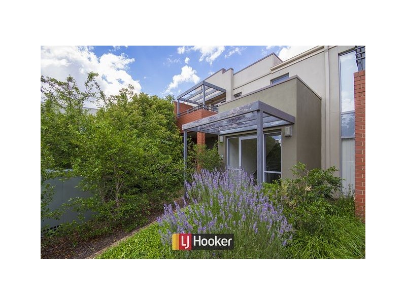 1/10 Coolac Place, Braddon ACT 2612