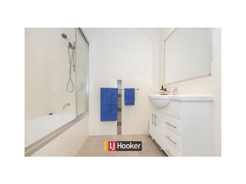 1/10 Coolac Place, Braddon ACT 2612