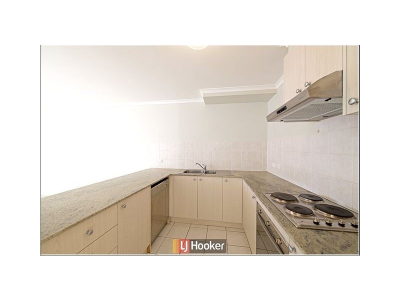 9/20 Federal Highway, Watson ACT 2602