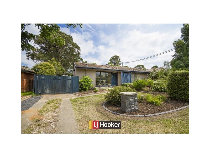 21 Banfield Street, Downer ACT 2602