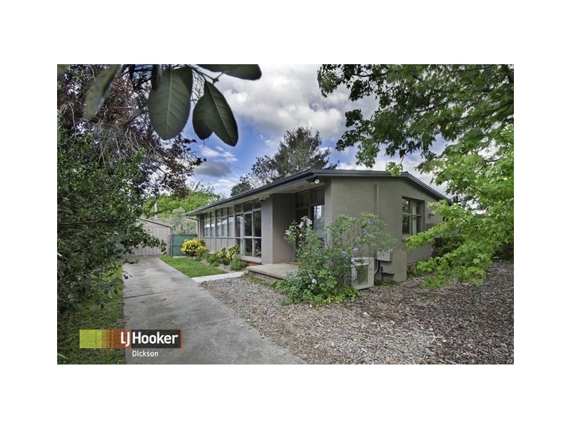 18 Lowanna Street, Braddon ACT 2612