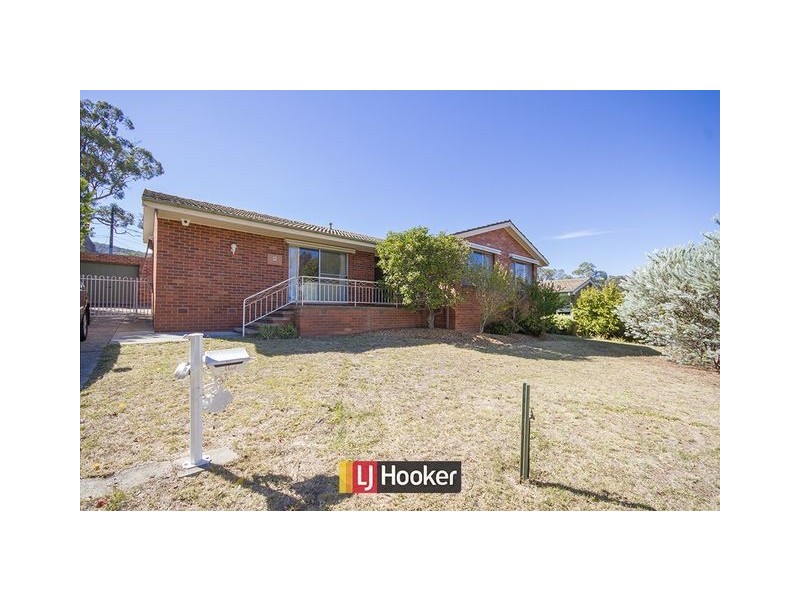 25 Selwyn Street, Hackett ACT 2602