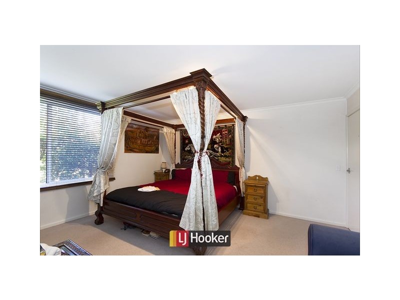 25 Selwyn Street, Hackett ACT 2602