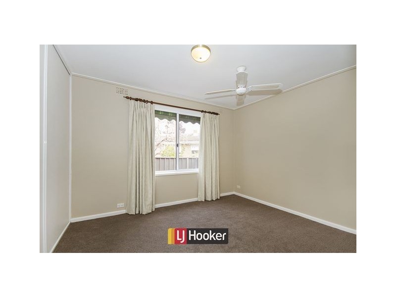 4 Heaton Place, Downer ACT 2602