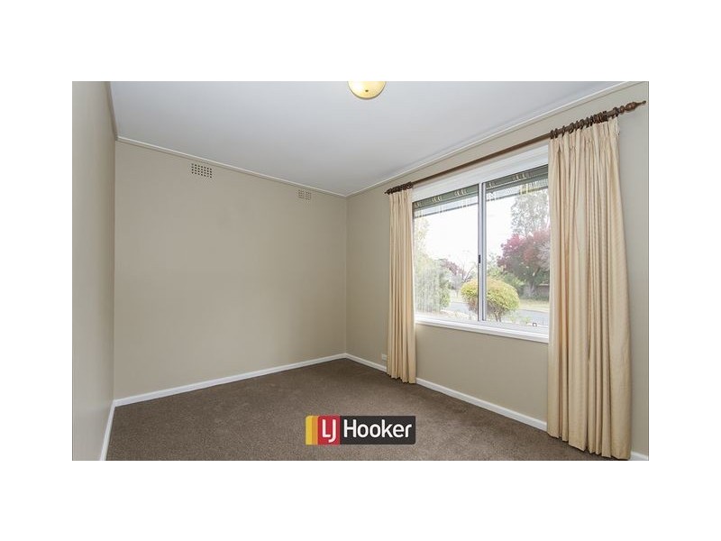 4 Heaton Place, Downer ACT 2602
