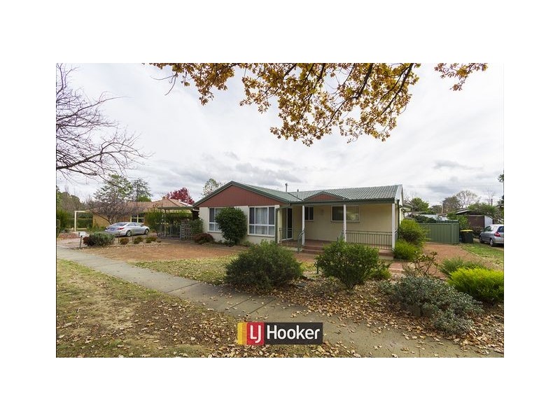 233 Antill Street, Watson ACT 2602