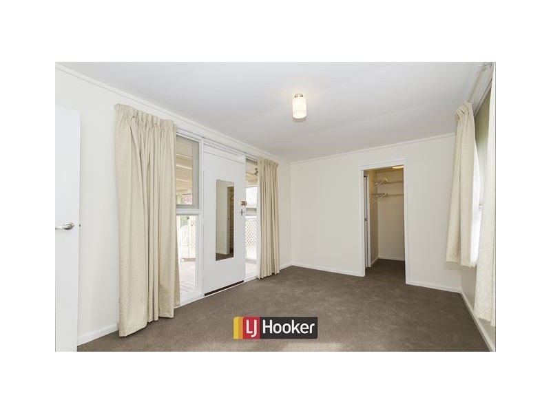 233 Antill Street, Watson ACT 2602