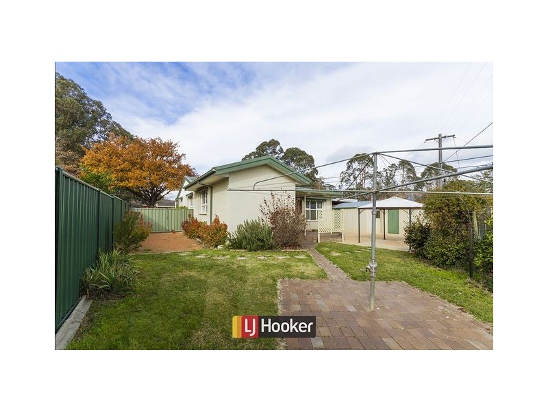 233 Antill Street, Watson ACT 2602