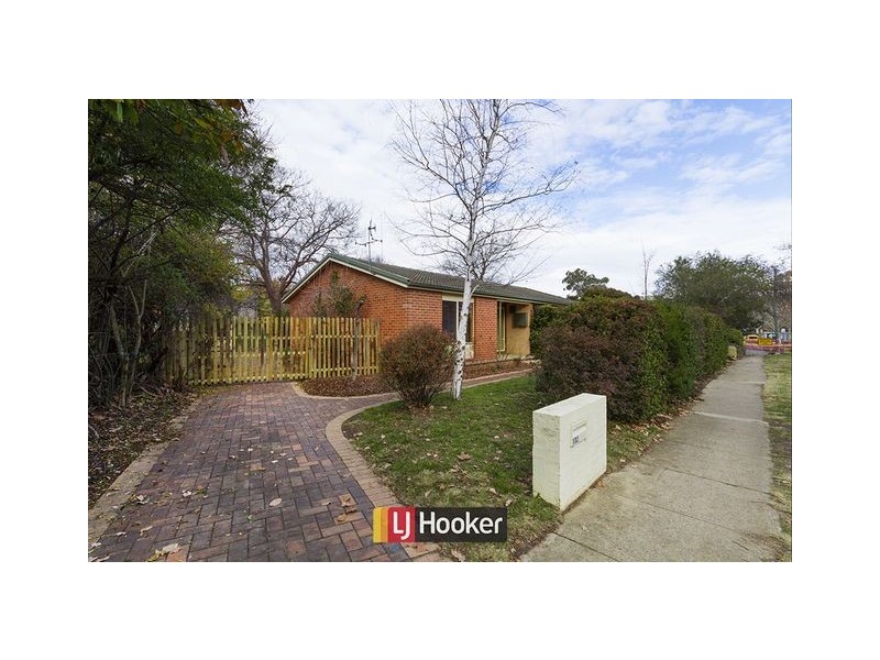 132 Cowper Street, Dickson ACT 2602