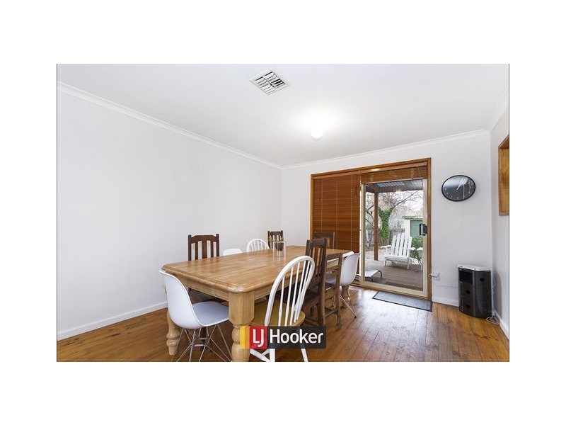 132 Cowper Street, Dickson ACT 2602