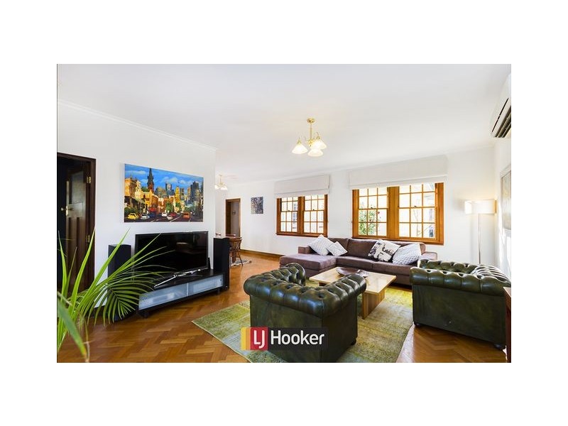18 Suttor Street, Ainslie ACT 2602