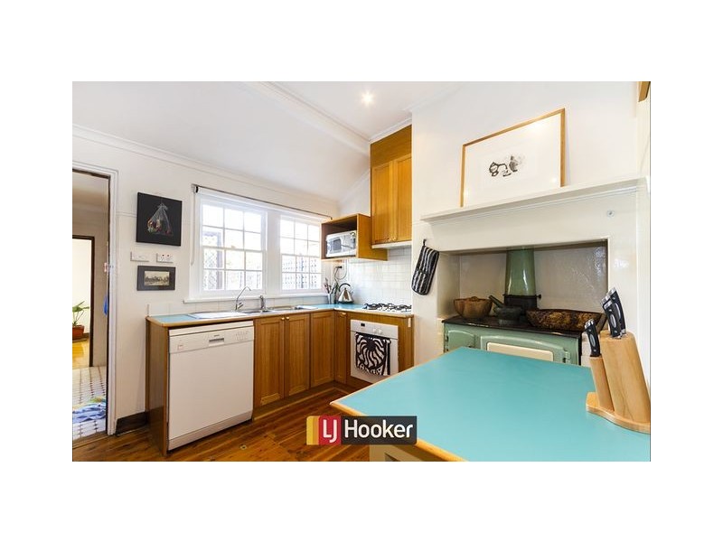 18 Suttor Street, Ainslie ACT 2602