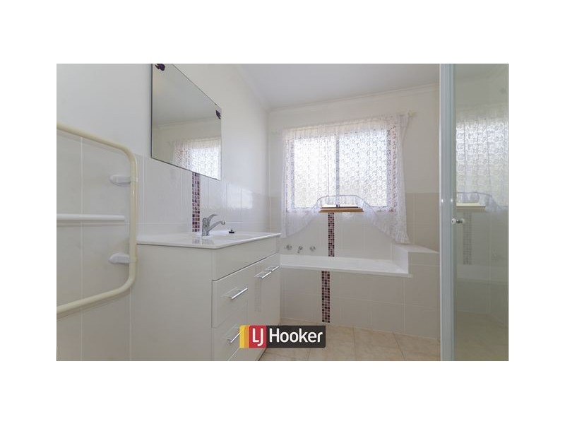 30 Bemboka Crescent, Kaleen ACT 2617