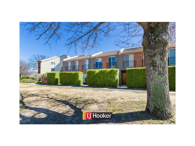 2/13 Helemon Street, Braddon ACT 2612