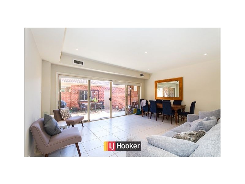 2/13 Helemon Street, Braddon ACT 2612