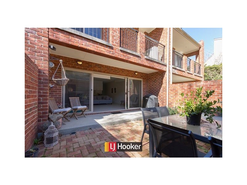 2/13 Helemon Street, Braddon ACT 2612