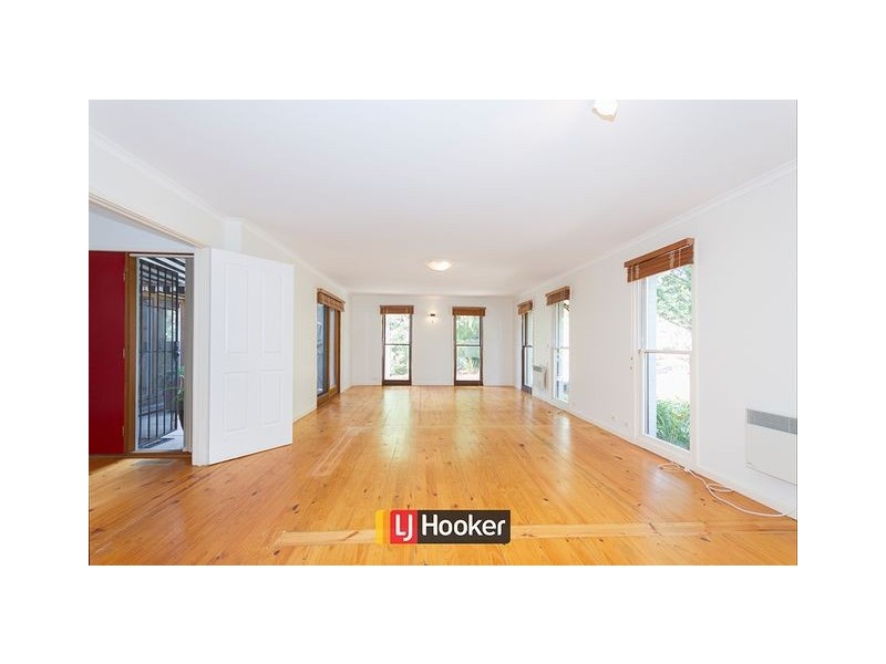 12 Savige Place, Campbell ACT 2612