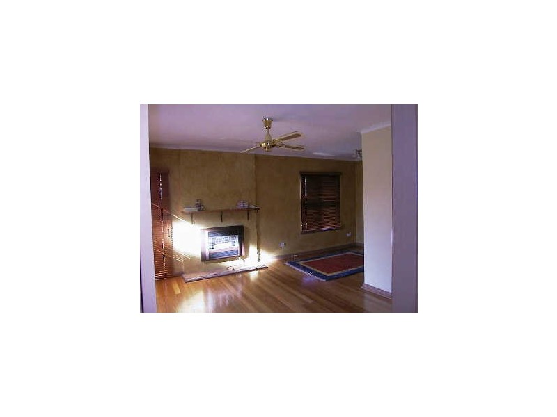 77 Cowper Street, Dickson ACT 2602
