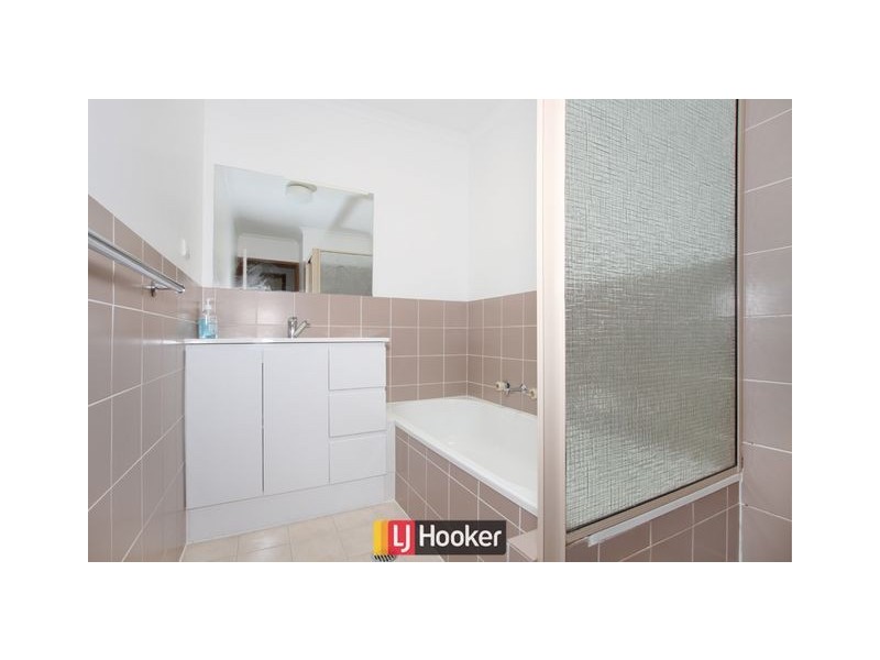 6/18 Horbury Street, Phillip ACT 2606