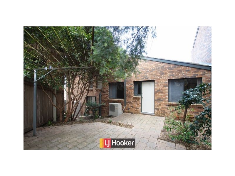 6/18 Horbury Street, Phillip ACT 2606