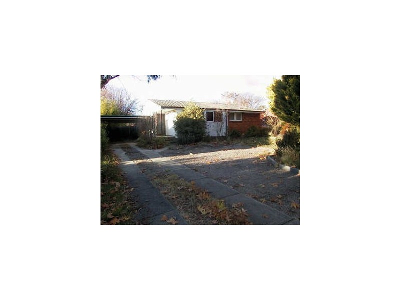 207 Phillip Avenue, Hackett ACT 2602