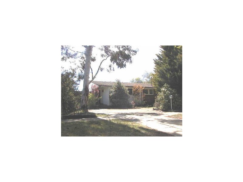207 Phillip Avenue, Hackett ACT 2602