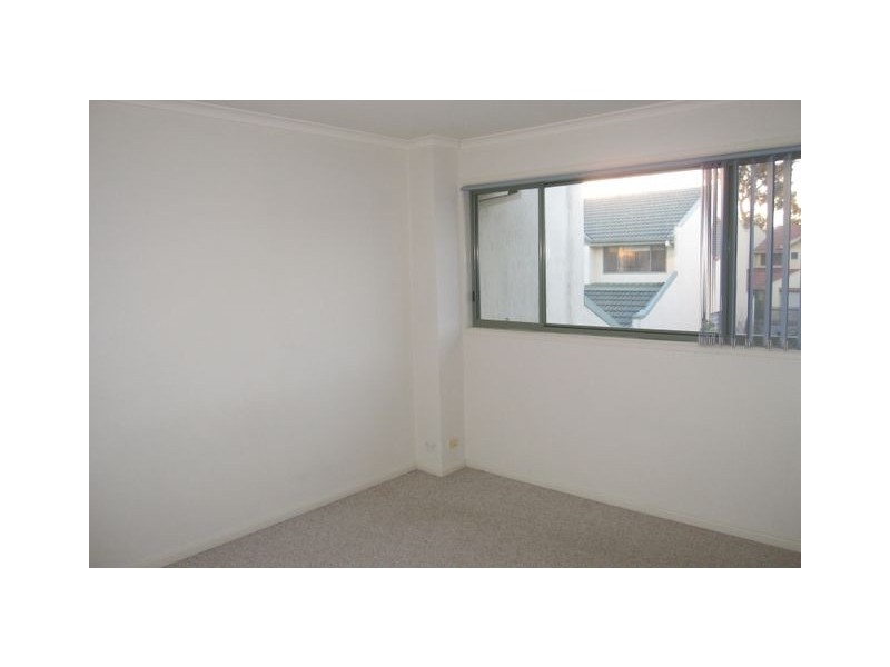 21/10 Federal Highway, Watson ACT 2602