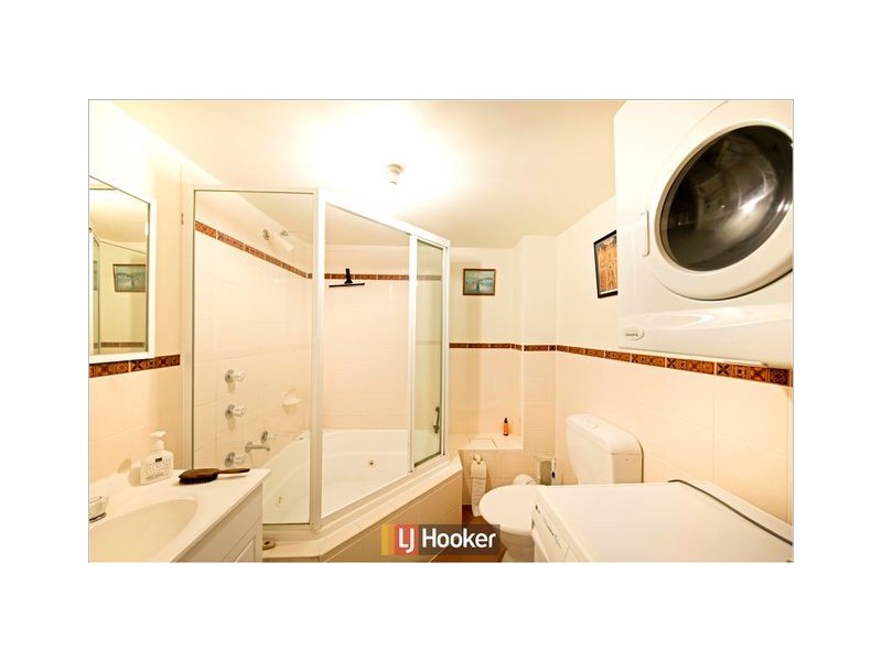 9/23 Aspinall Street, Watson ACT 2602