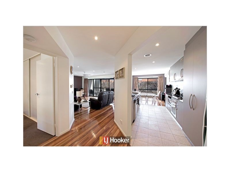 18 Winarlia Lane, Gungahlin ACT 2912