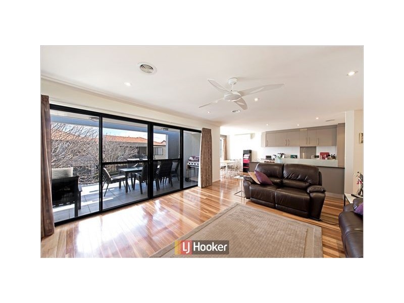 18 Winarlia Lane, Gungahlin ACT 2912