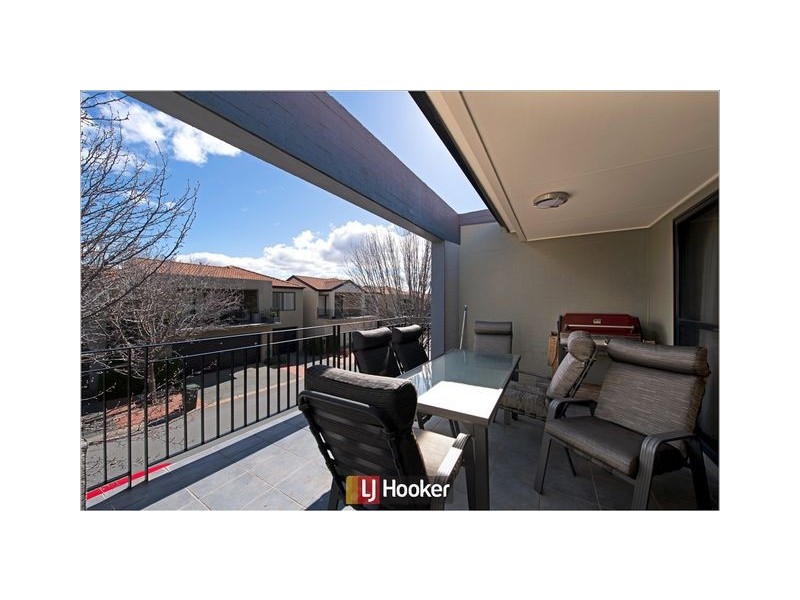18 Winarlia Lane, Gungahlin ACT 2912