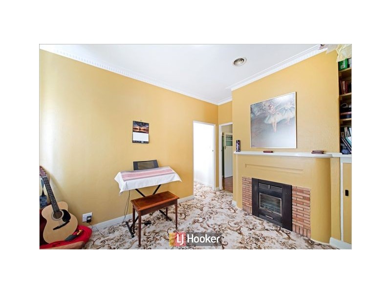 53 Limestone Avenue, Braddon ACT 2612