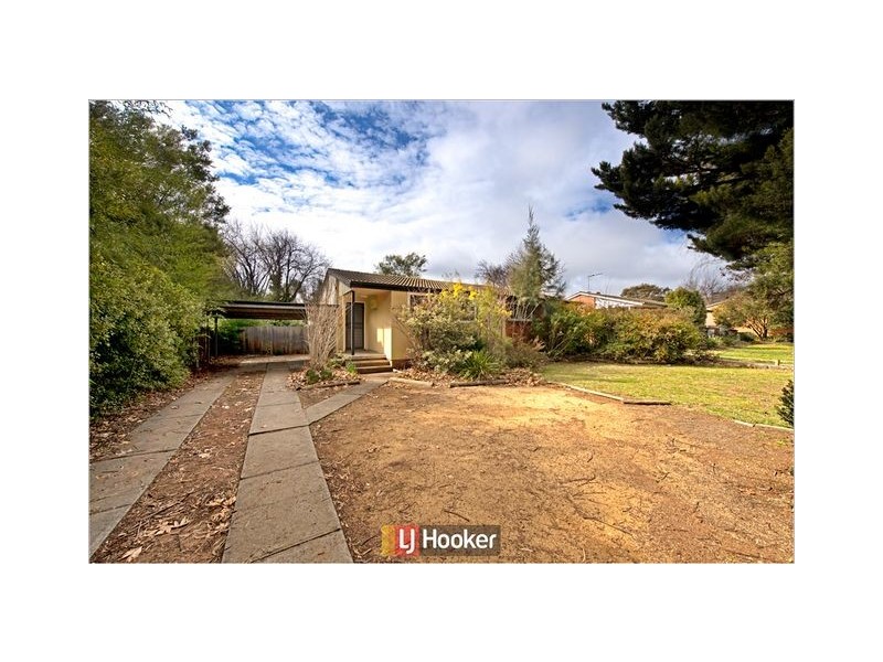 207 Phillip Avenue, Hackett ACT 2602