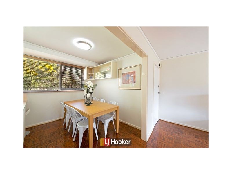 207 Phillip Avenue, Hackett ACT 2602