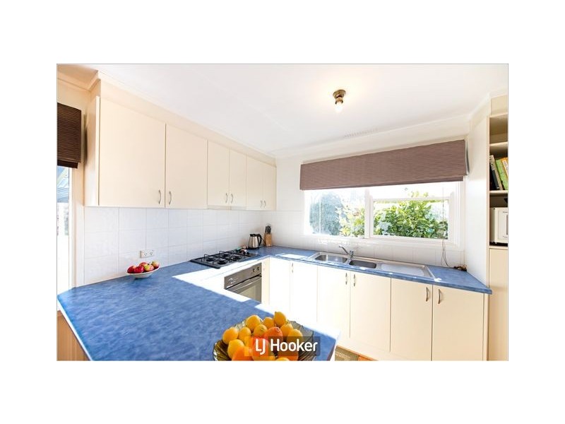 35 Simpson Street, Watson ACT 2602