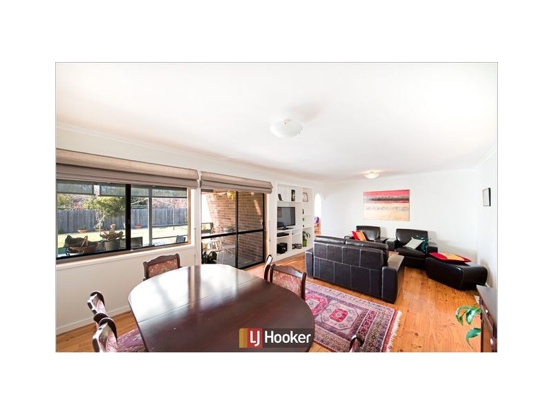 35 Simpson Street, Watson ACT 2602