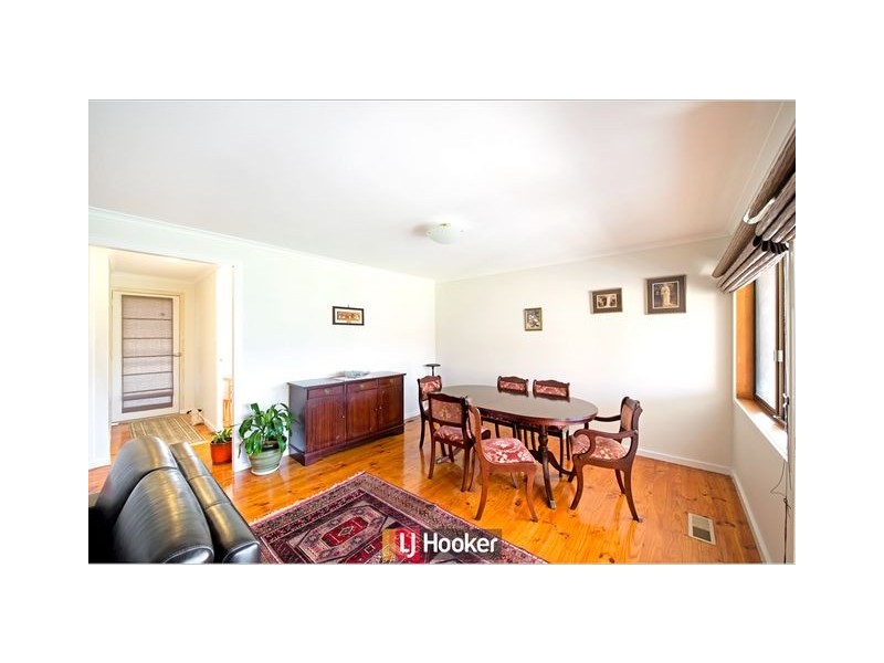 35 Simpson Street, Watson ACT 2602