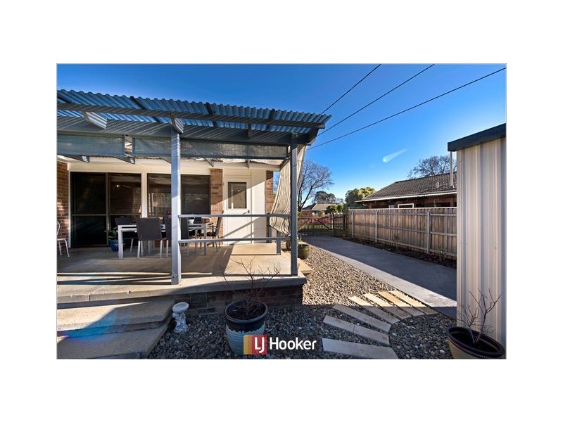 35 Simpson Street, Watson ACT 2602