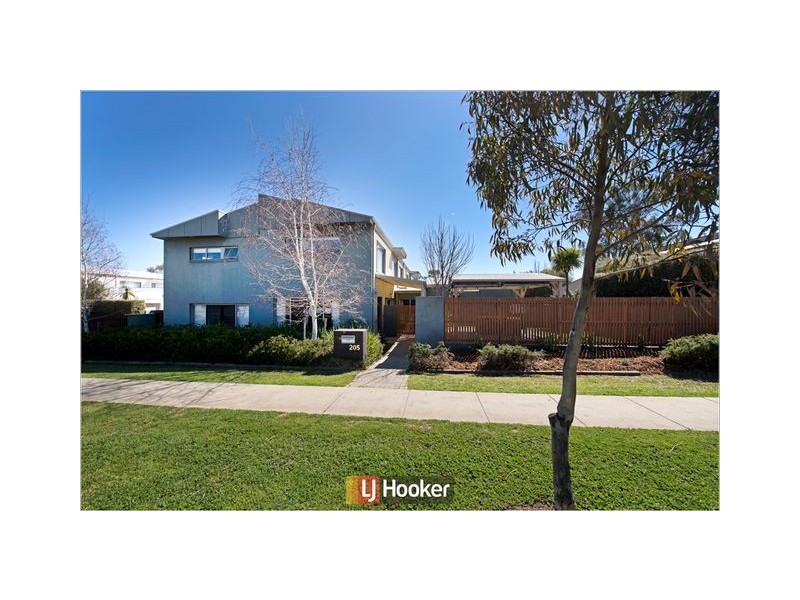205 Aspinall Street, Watson ACT 2602